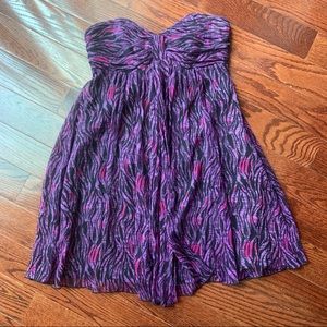 4/$25 Express Cute Dress